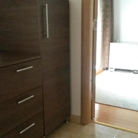 Defakto Vrnjačka Banja